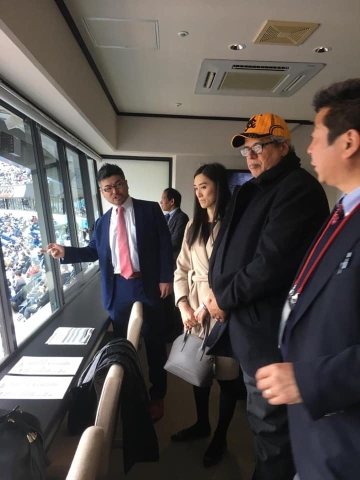 56281572_10219235994589993_3246355102310596608_n