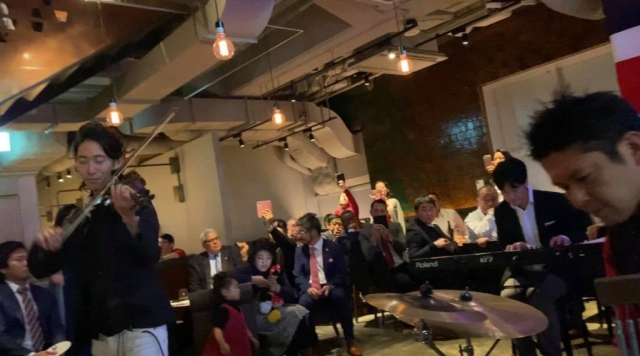 f2bbe8a19021f9cf66585d73f307bf5d